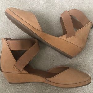 Gentle Souls by Kenneth Cole Noa Wedge Ballet Flat